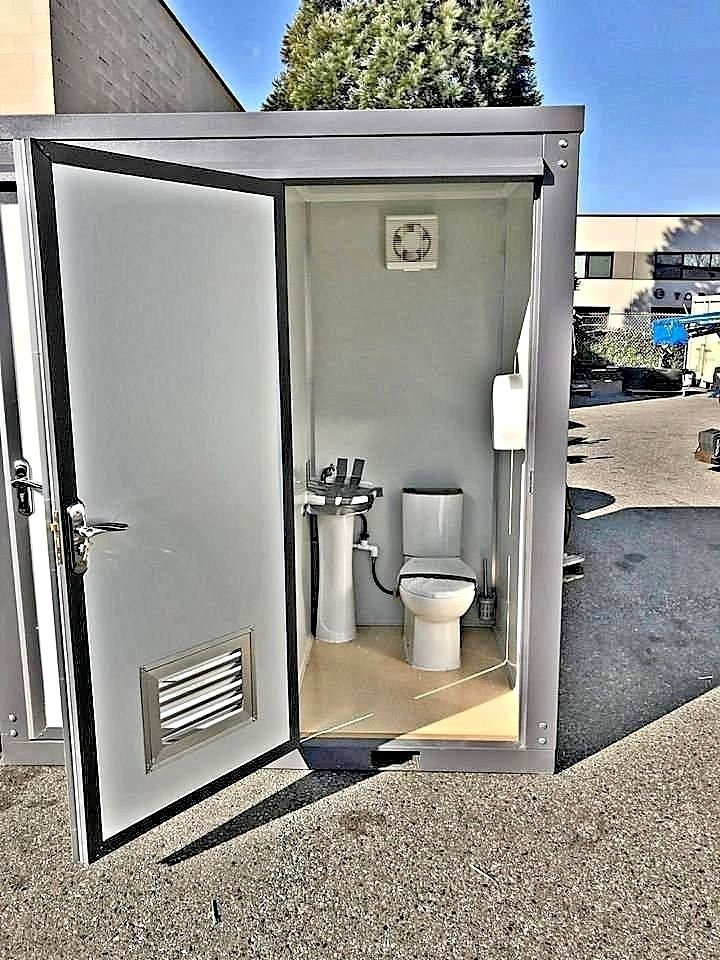 Porta Potty